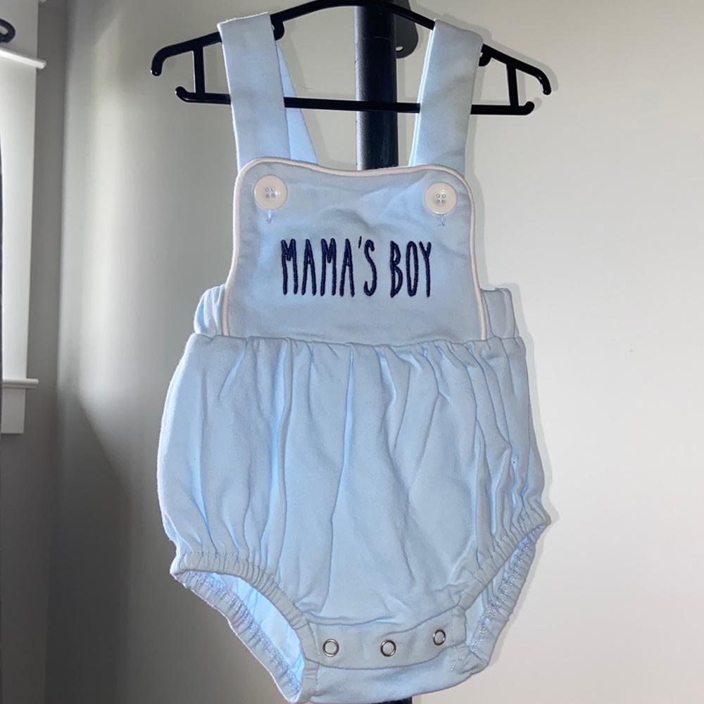 Mama’s boy custom bubble